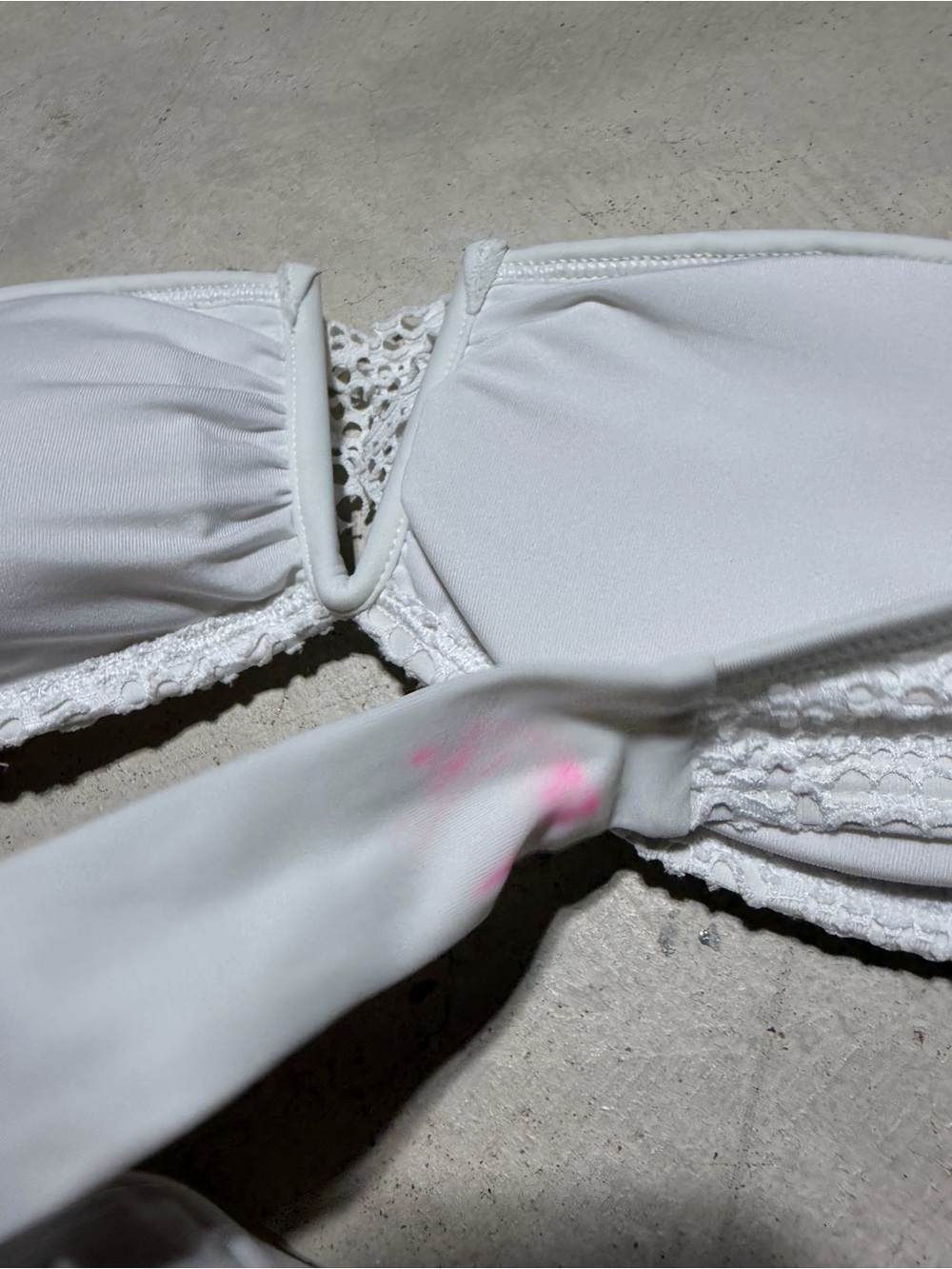 Aerie White Crochet Bandeau strapless Bikini Top XS - Picture 4 of 8